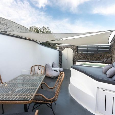 Sun Naam Home Santorini With Heated Jacuzzi คาร์เทราดอส ภายนอก รูปภาพ