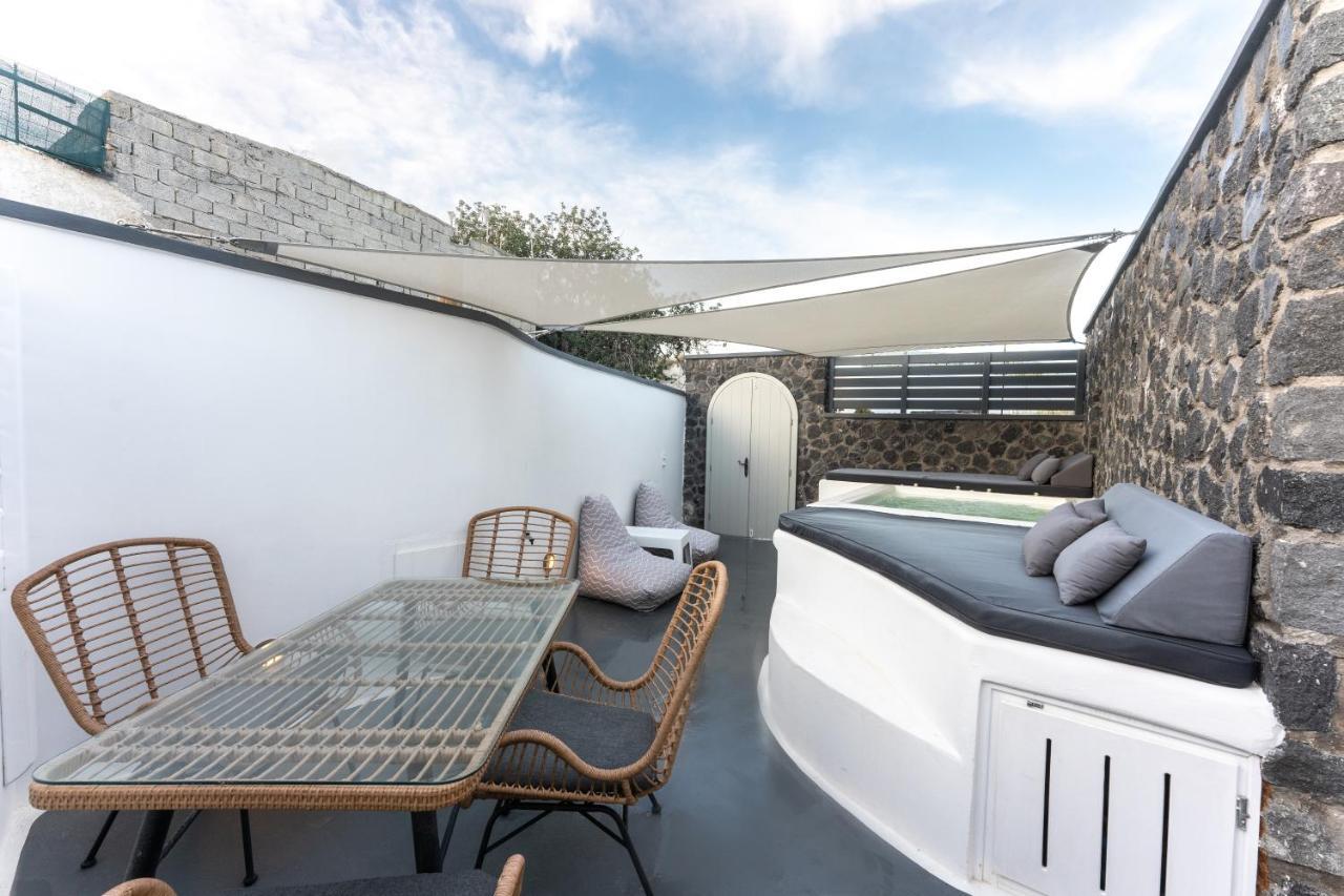 Sun Naam Home Santorini With Heated Jacuzzi คาร์เทราดอส ภายนอก รูปภาพ